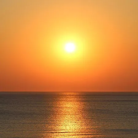 ヴィラ Tramonto ファラサルナ